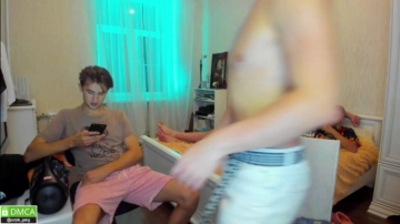 Purple_Gang  18-08-2021 video fingerin